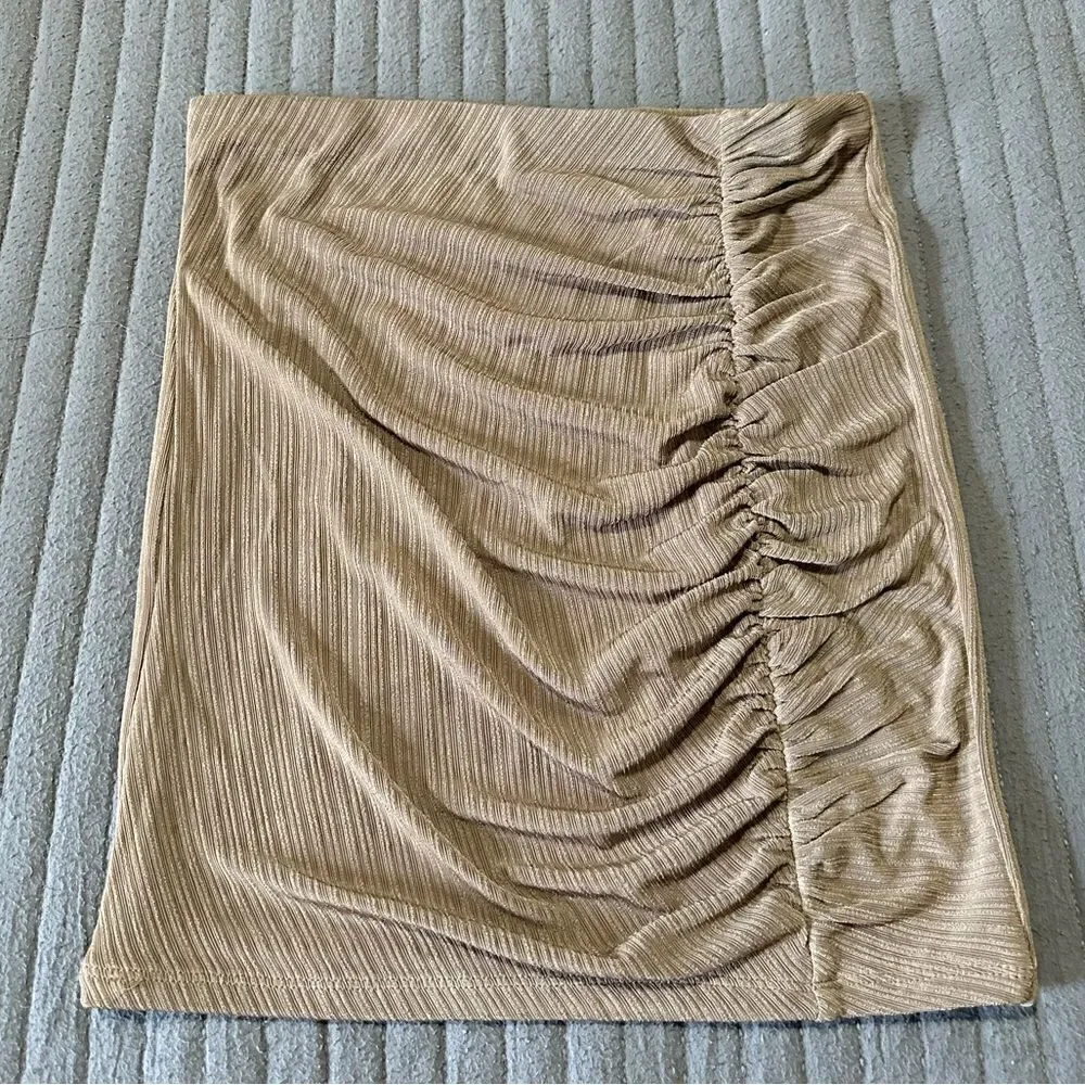 Naked Wardrobe | ruched detail mini skirt - Picture 5 of 8